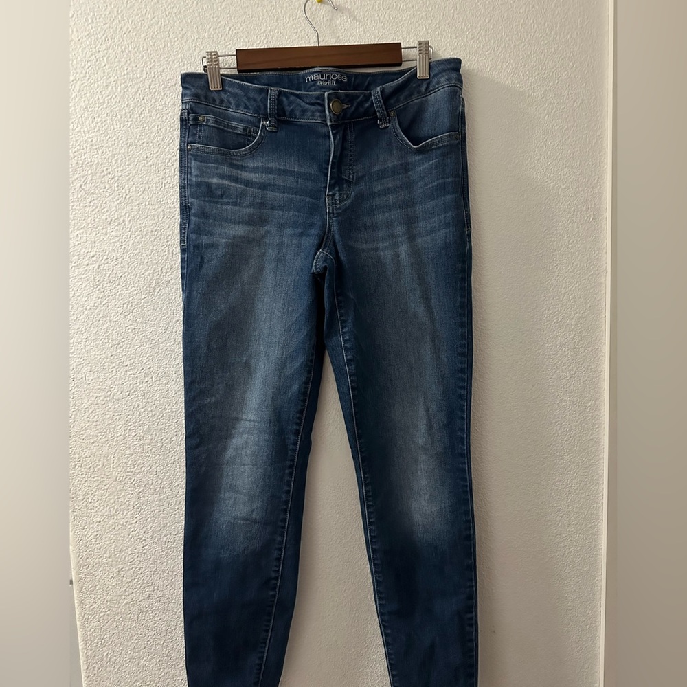 Maurice’s everflex skinny jeans. Size 8.